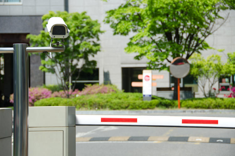 cámara vigilancia parking